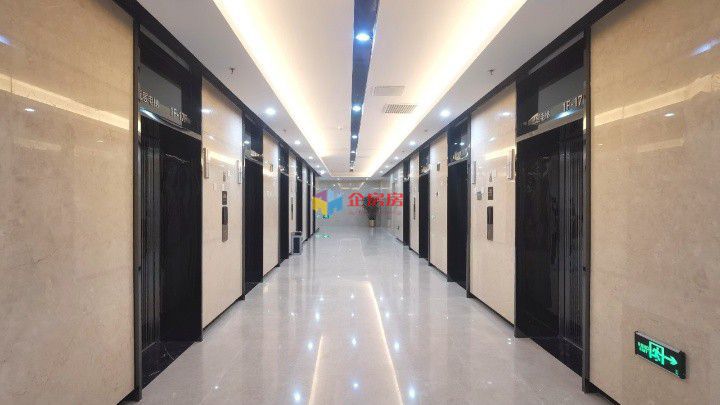 华夏保险创新总部中心（世界侨商中心2号楼）