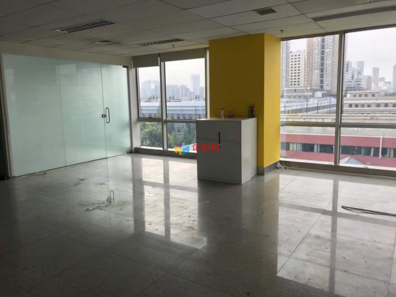 鸿运大厦（新华联丽港1号楼）