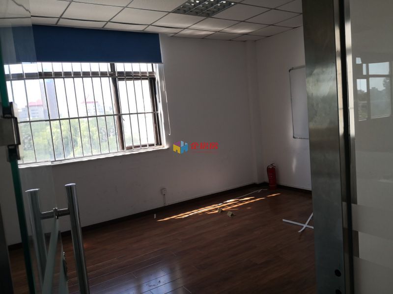 海通时代商务中心