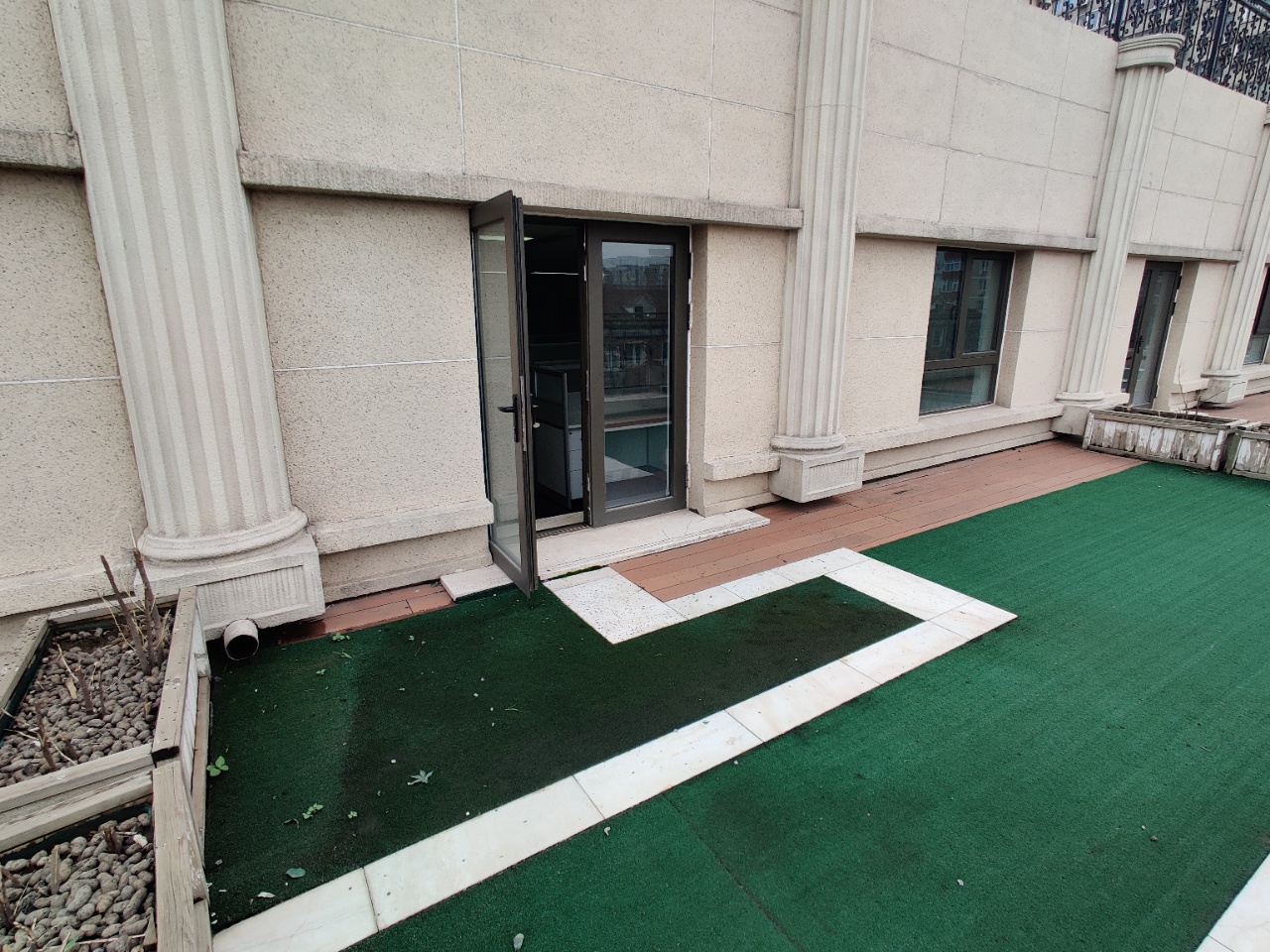 北京东方宫霄大厦（宫宵国际大厦）