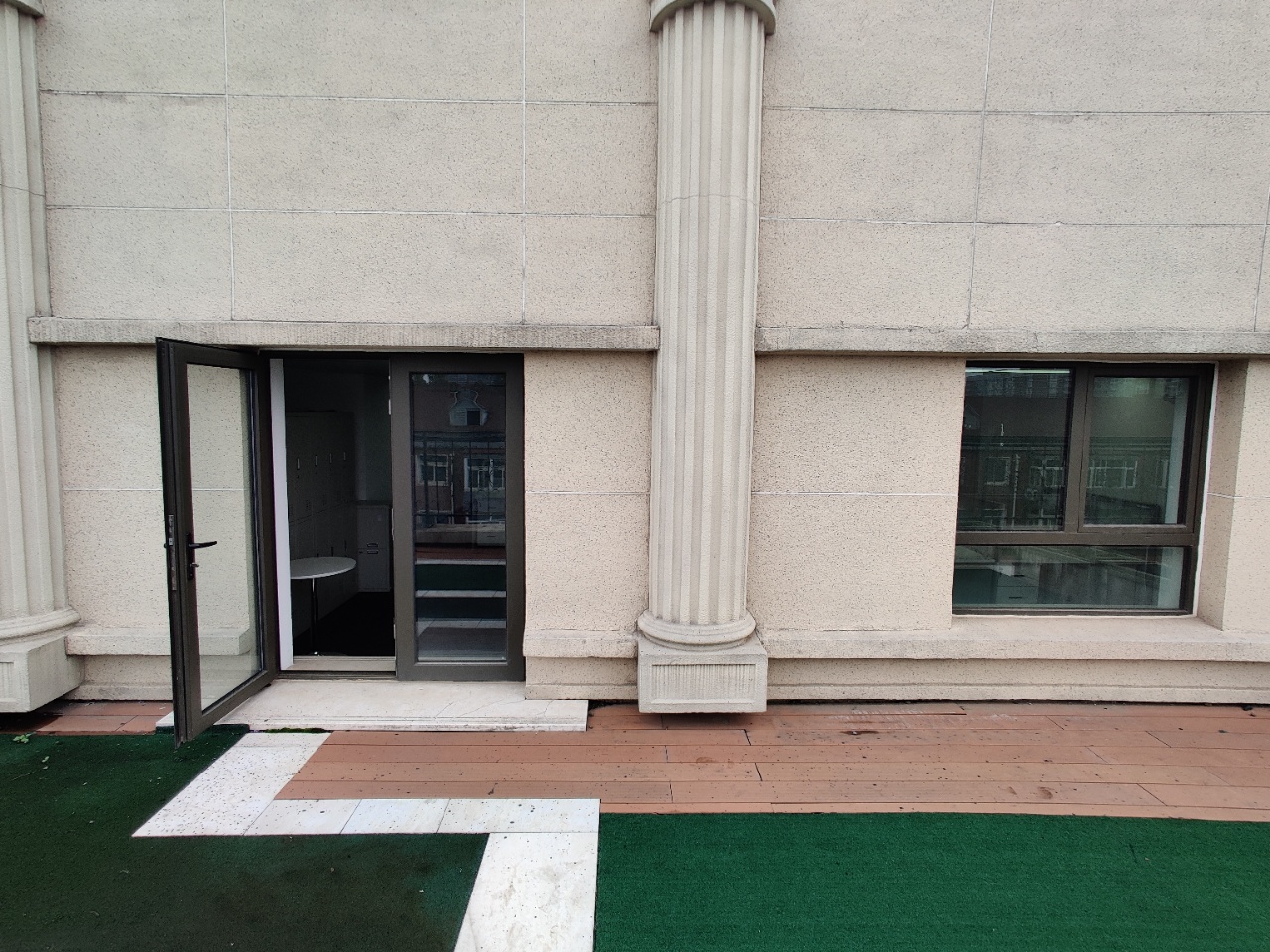 北京东方宫霄大厦（宫宵国际大厦）