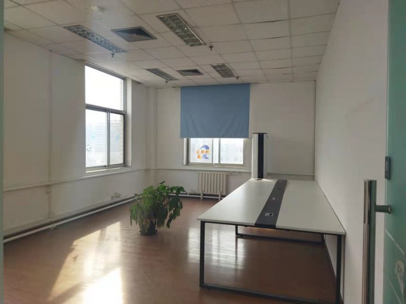 百斯特信息中心 （百思特信息中心）