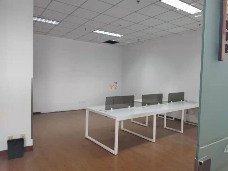 百斯特信息中心 （百思特信息中心）