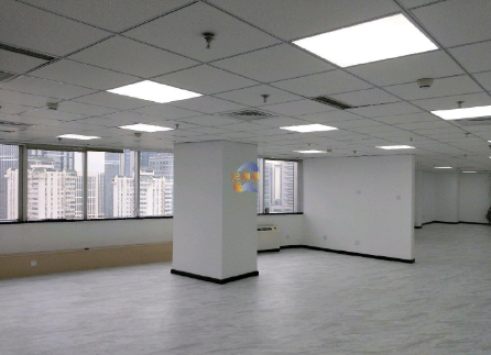 万通金融中心（原万通新世界中心）