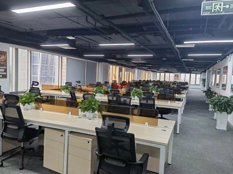 皇冠假日酒店（太平洋国际大厦）