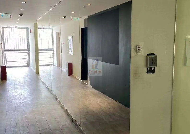 华腾北搪商务大厦 