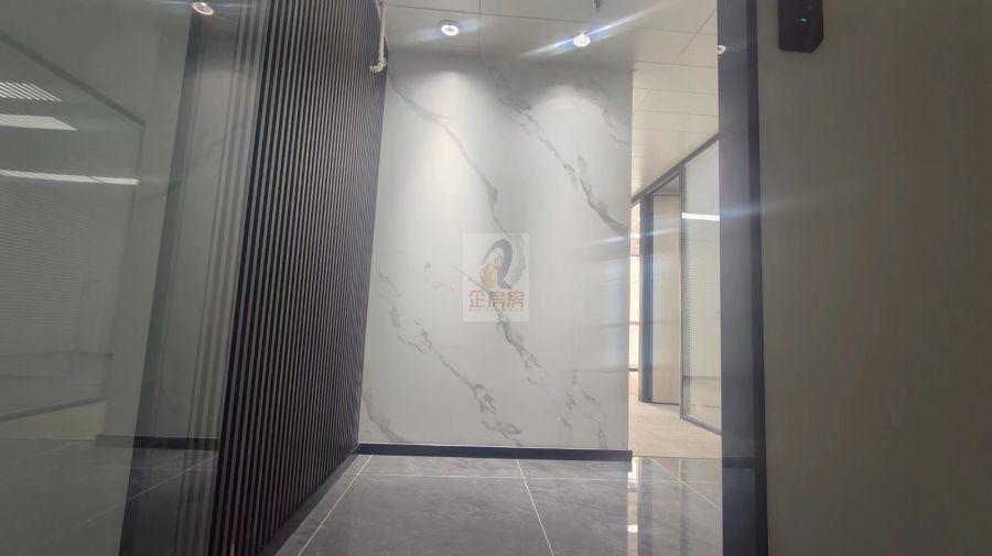 远洋国际中心CD座