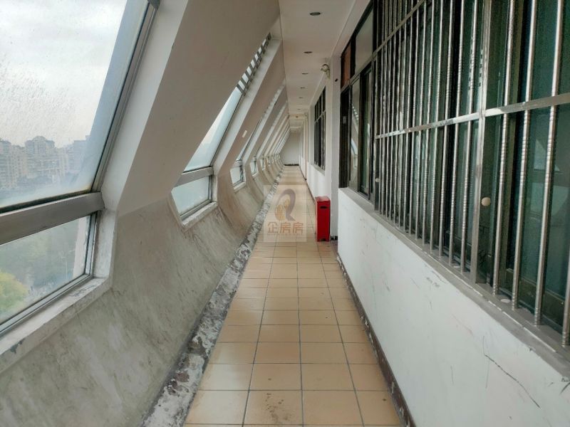 国冠控股大厦（中铁物资大厦）