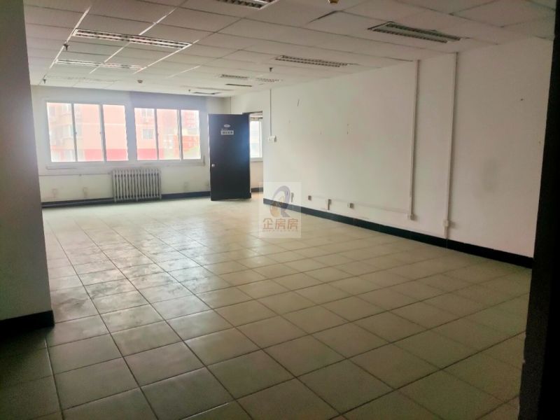 国冠控股大厦（中铁物资大厦）