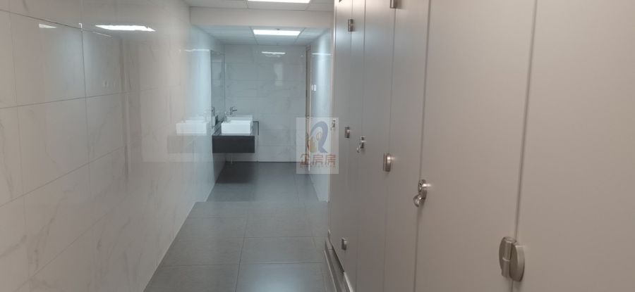 京粮大厦（原富邦国际大厦）