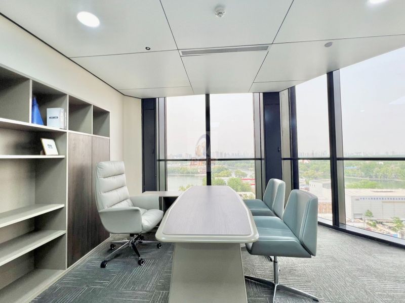 骏豪中央公园广场