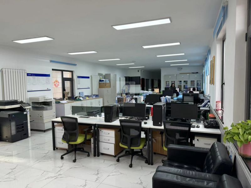 建材城中路独栋