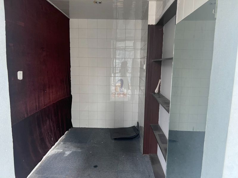 金海商富中心（金海国际大厦）