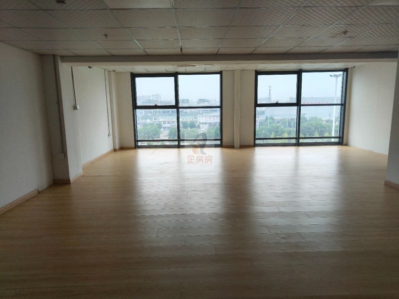 中瑞方正写字楼