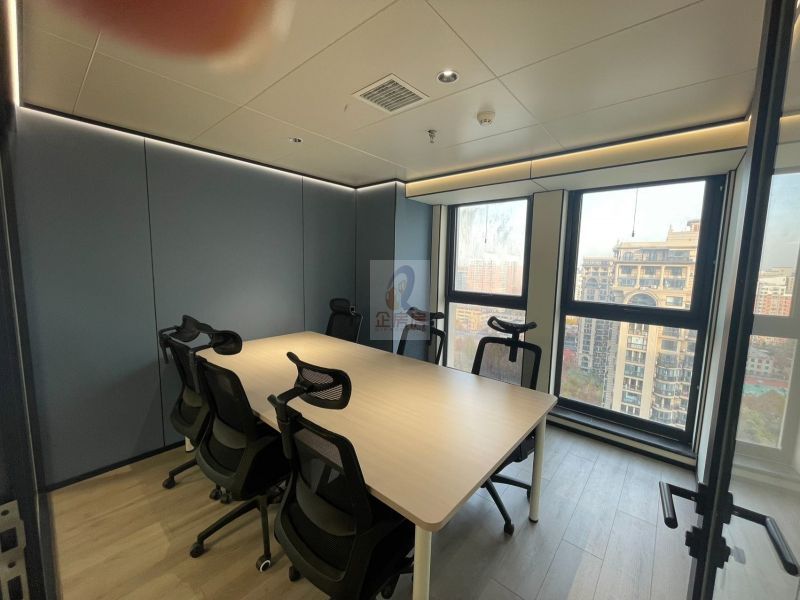 凯旋中心（凯旋城）