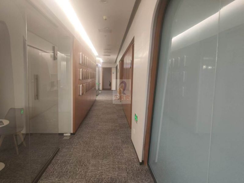 英蓝国际金融中心