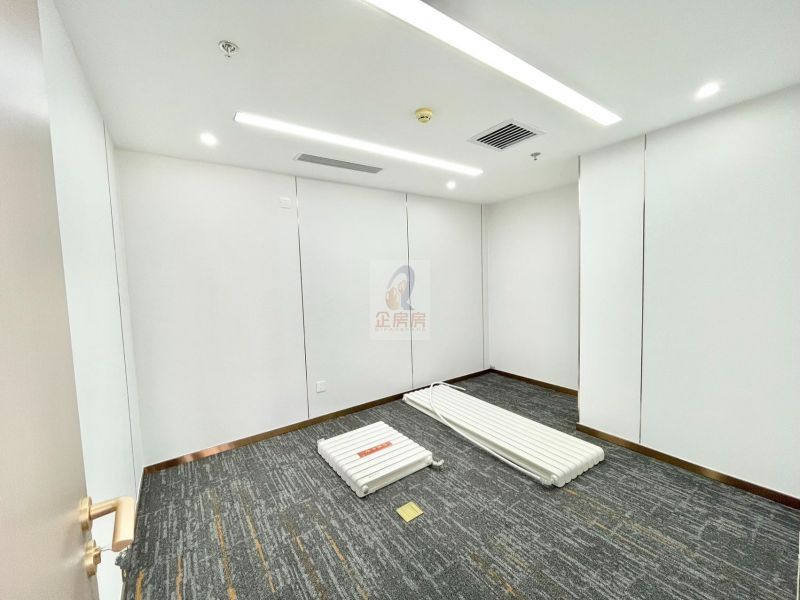 远洋国际中心CD座