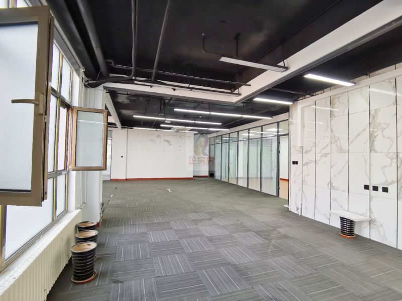 吉里国际艺术区 