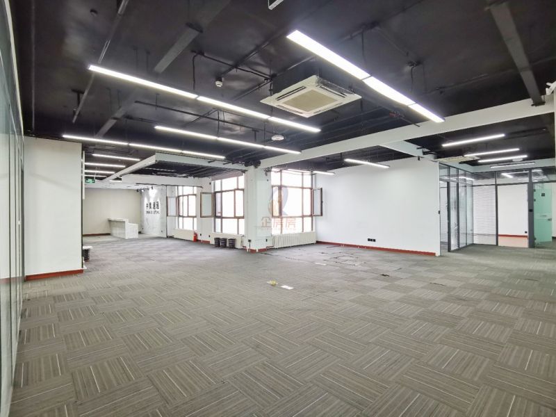 吉里国际艺术区 