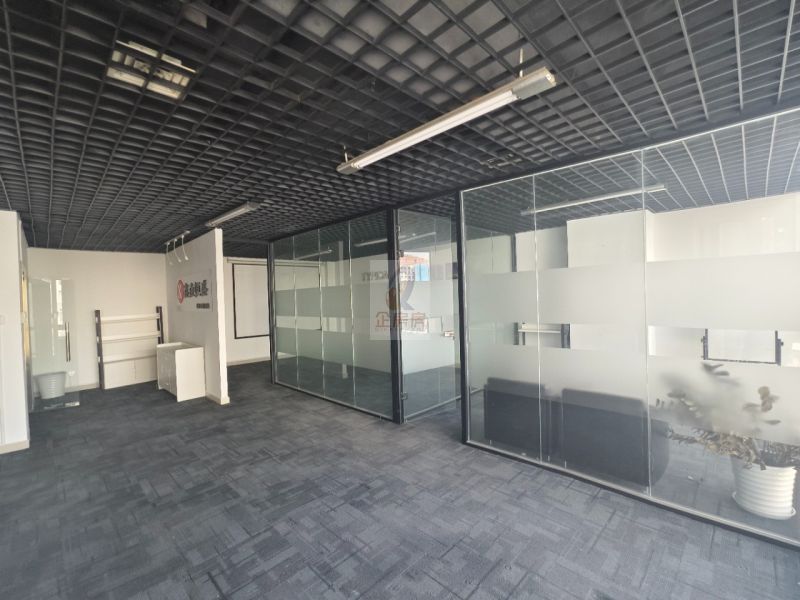 金海商富中心（金海国际大厦）