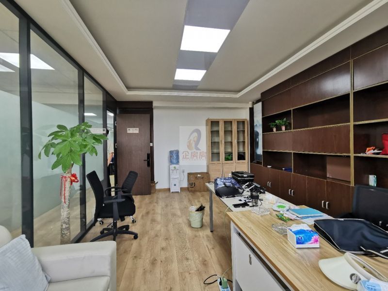 天通伟业写字楼