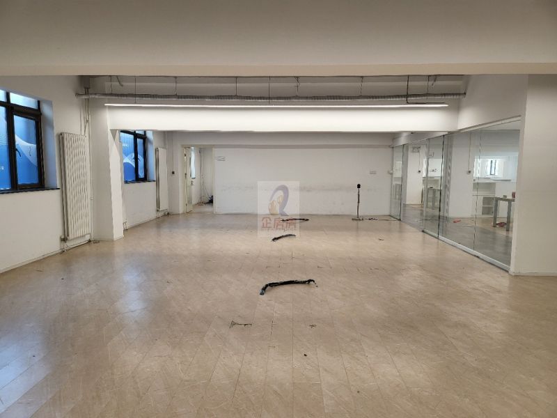 海通时代商务中心