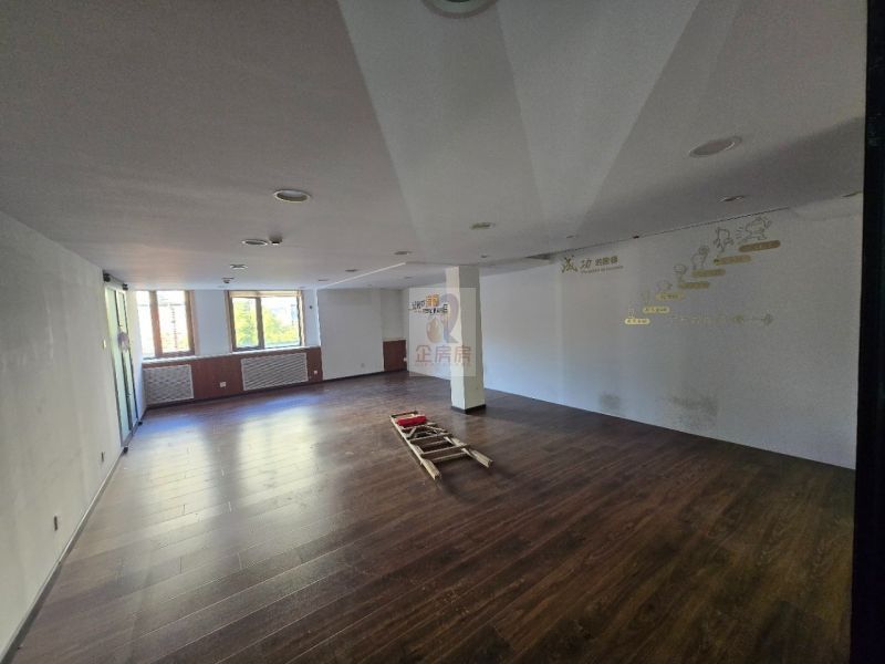 海通时代商务中心