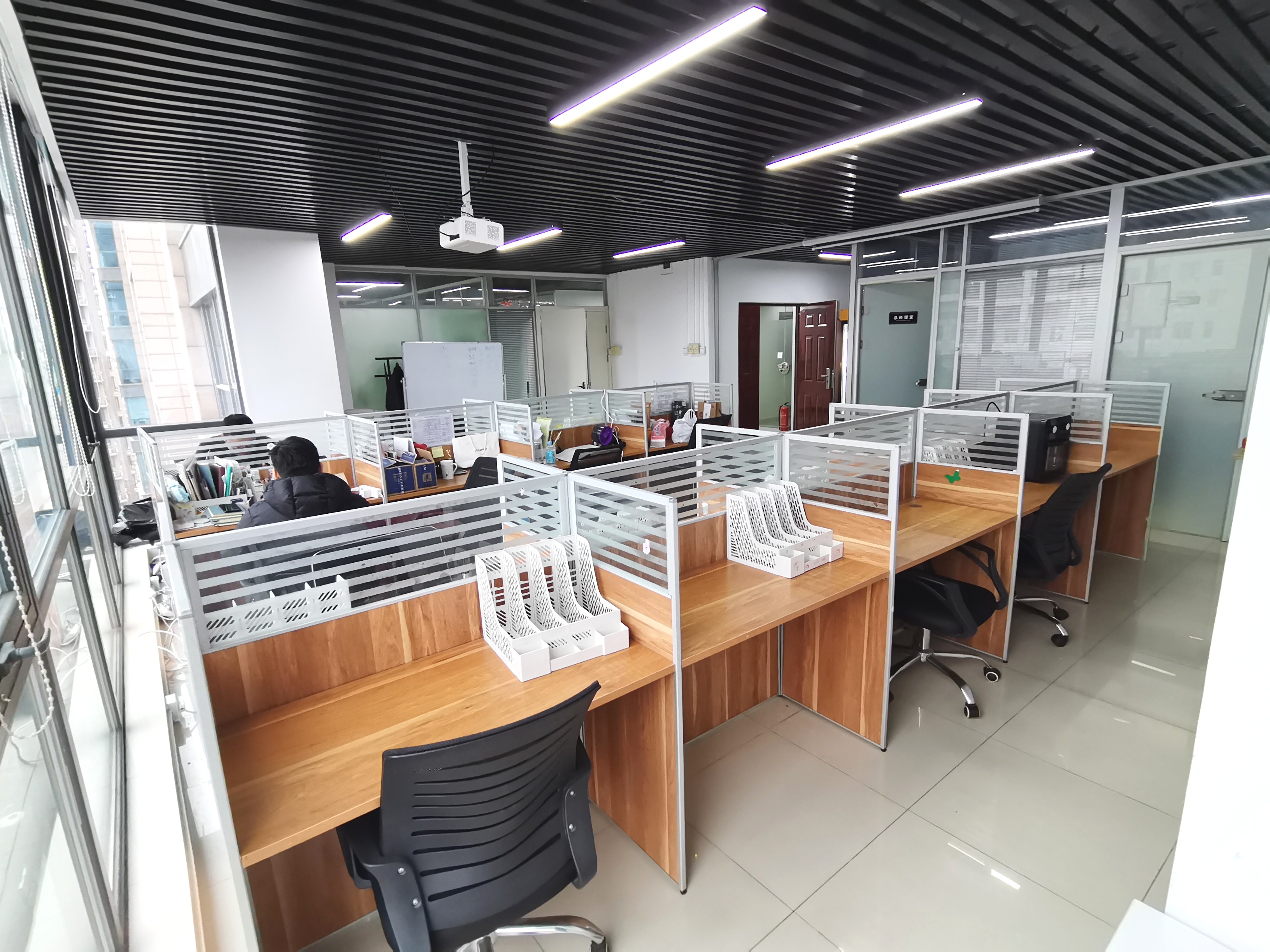 金海商富中心（金海国际大厦）